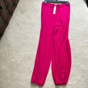 Trina Turk size small with a slit to knee never worn